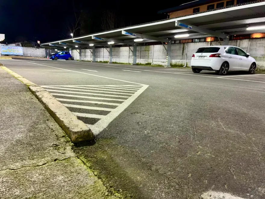 Estacionamiento 4